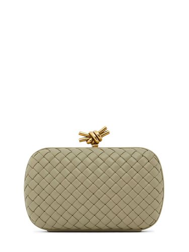 Lederclutch „knot“ - BOTTEGA VENETA - Modalova