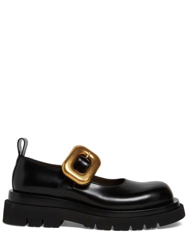 Mm Lug Leather Loafers - BOTTEGA VENETA - Modalova