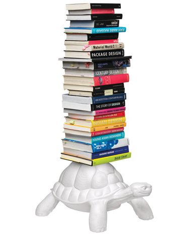 Bücherregal „turtle“ - QEEBOO - Modalova