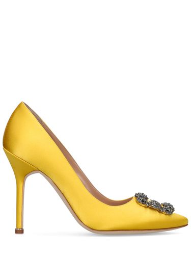 Mm Hangisi Satin Pumps - MANOLO BLAHNIK - Modalova