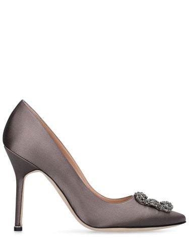 Mm Hangisi Satin Pumps - MANOLO BLAHNIK - Modalova