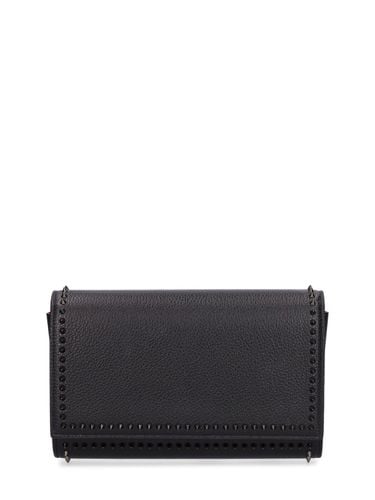 Paloma Leather Clutch W/spikes - CHRISTIAN LOUBOUTIN - Modalova