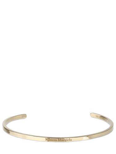 Mm Logo Engraved Slim Cuff Bracelet - MAISON MARGIELA - Modalova