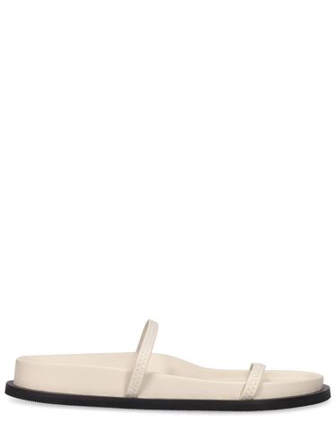 Mm Fine Strap Leather Slide Flats - ST.AGNI - Modalova