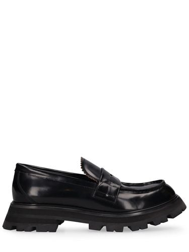 Mm Wander Brushed Leather Loafers - ALEXANDER MCQUEEN - Modalova