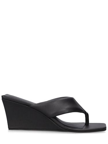 Mm Leather Thong Wedges - ST.AGNI - Modalova