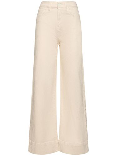 Ms. Onassis V-high Rise Wide Leg Jeans - TRIARCHY - Modalova