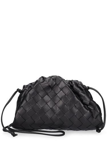 Mini Pouch Leather Clutch - BOTTEGA VENETA - Modalova