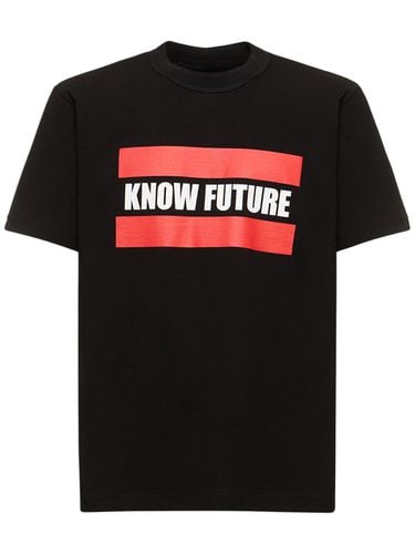 Know Future Printed T-shirt - SACAI - Modalova