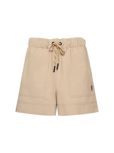 Froissè Tech Shorts - MONCLER GRENOBLE - Modalova