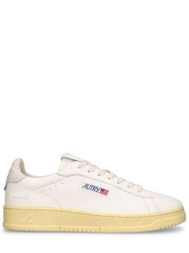 Dallas Low Sneakers - AUTRY - Modalova