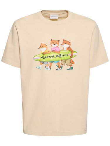 Surfing Foxes Comfort Cotton T-shirt - MAISON KITSUNÉ - Modalova