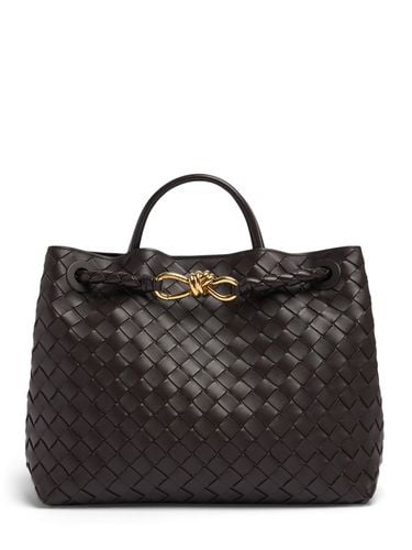 Medium Andiamo Leather Top Handle Bag - BOTTEGA VENETA - Modalova