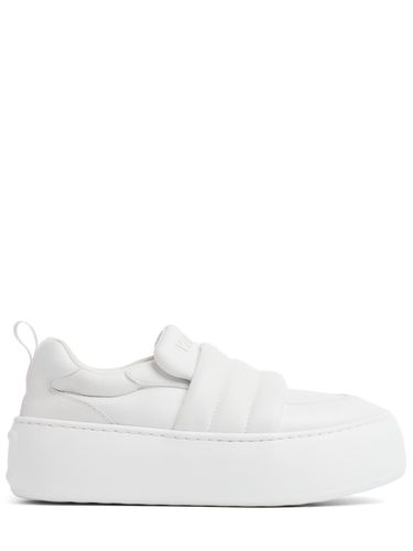 Puffy Leather Low Top Sneakers - ROGER VIVIER - Modalova