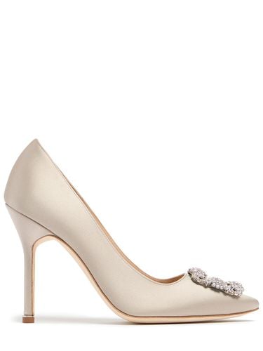 Mm Hangisi Satin Pumps - MANOLO BLAHNIK - Modalova