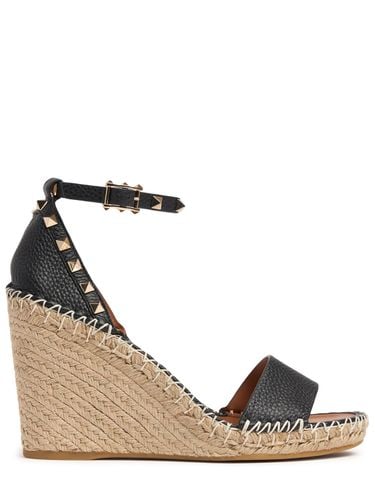 Mm Rockstud Leather Wedges - VALENTINO GARAVANI - Modalova