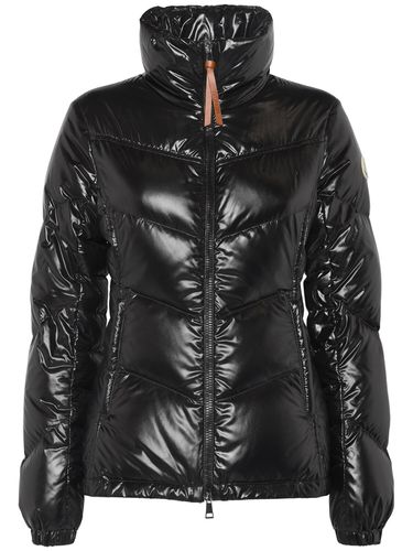 Gast Nylon Laqué Down Jacket - MONCLER - Modalova