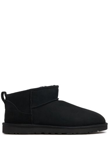 Mm Classic Ultra Mini Shearling Boots - UGG - Modalova