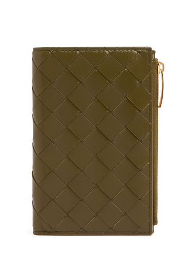 Medium Intrecciato 15 Leather Wallet - BOTTEGA VENETA - Modalova