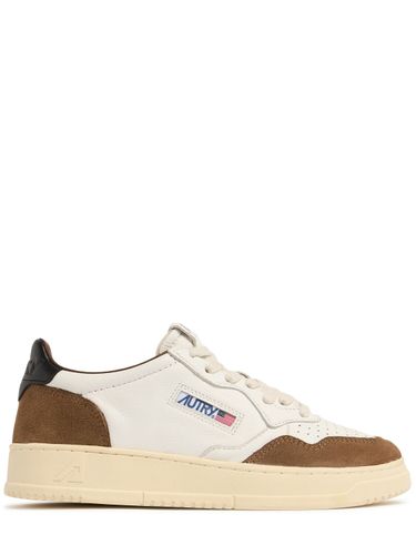 Medalist Low Sneakers - AUTRY - Modalova