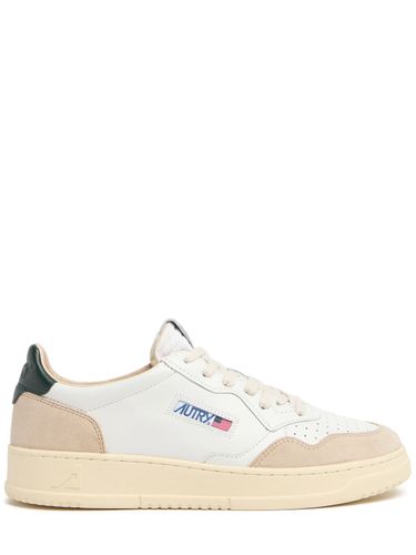 Medalist Low Sneakers - AUTRY - Modalova