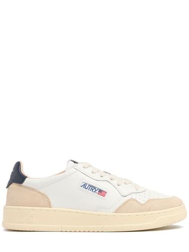 Medalist Low Sneakers - AUTRY - Modalova