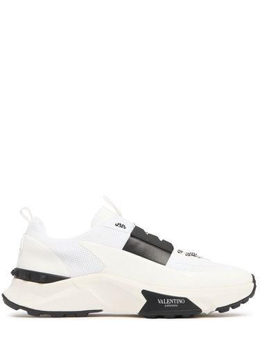 True Act Low Top Sneakers - VALENTINO GARAVANI - Modalova