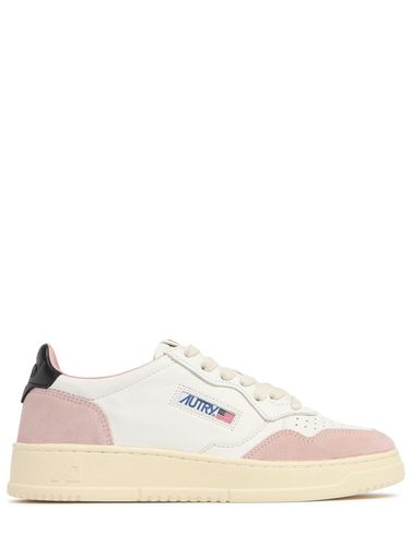 Medalist Low Sneakers - AUTRY - Modalova