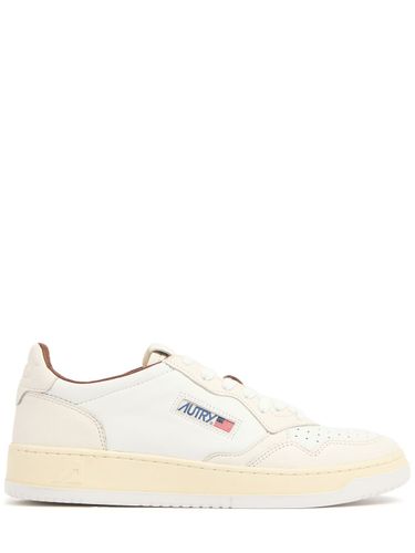 Medalist Low Dollar Sneakers - AUTRY - Modalova