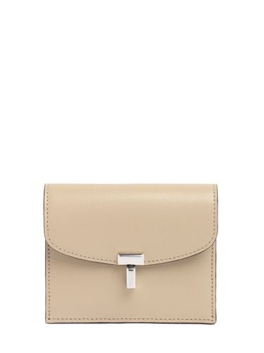 T-lock Palmellata Leather Cardholder - TOTEME - Modalova