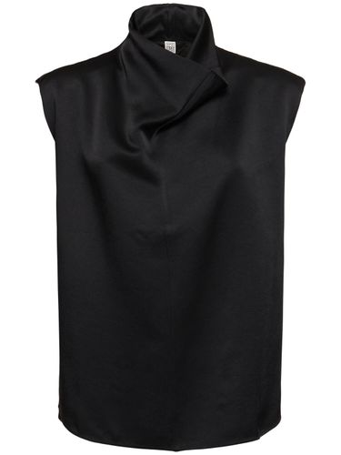 Sleeveless Draped Satin Funnel-neck Top - TOTEME - Modalova