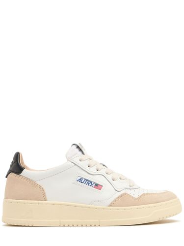 Medalist Low Sneakers - AUTRY - Modalova