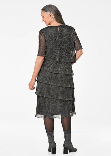 Kleid aus glänzendem Plissée - / silberfarben / gemustert - Gr. 20 von Fashion - Goldner - Modalova