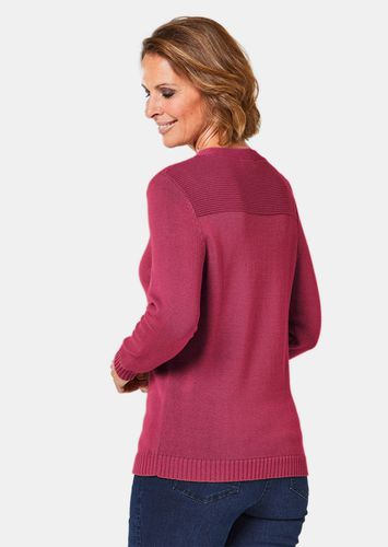 V-Pullover mit Schmuckelement - bordeaux - Gr. 19 von - Goldner Fashion - Modalova