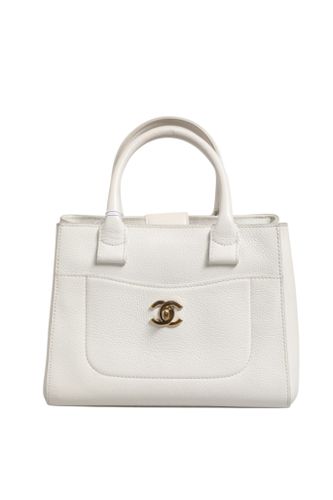 Neo Executive Women's Tote (Pre-Owned) - Chanel - Modalova