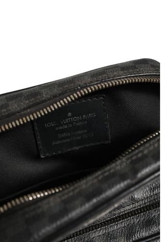 Damier Graphite Canvas Amazon Christopher Nemeth Shoulder Men's Bag (Pre-Owned) - Louis Vuitton - Modalova