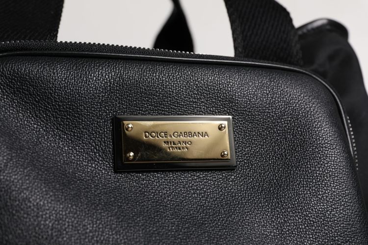 Shoulder Strap Pet Carry Logo Plaque Men's Bag - Dolce & Gabbana - Modalova