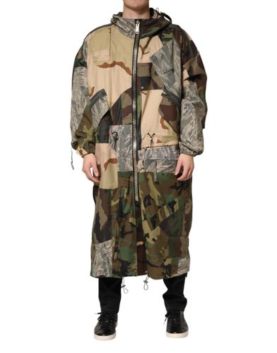 Camouflage Hooded RainCoat Men's Jacket (Pre-Owned) - Dolce & Gabbana - Modalova