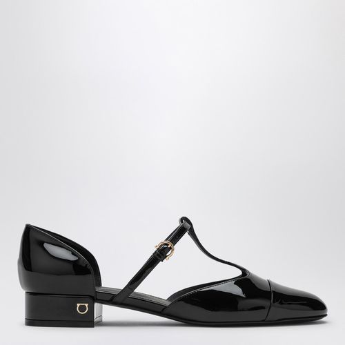 Patent leather Linette ballerina - Ferragamo - Modalova