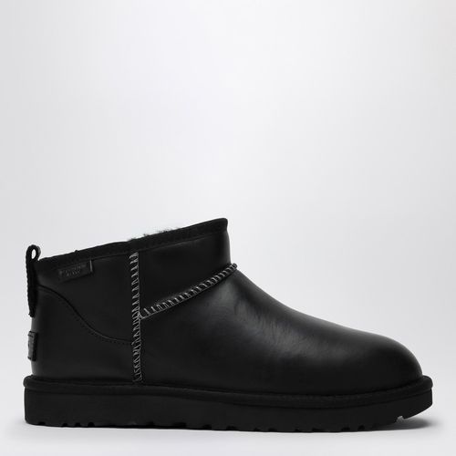 Classic Ultra Mini black boot - UGG - Modalova