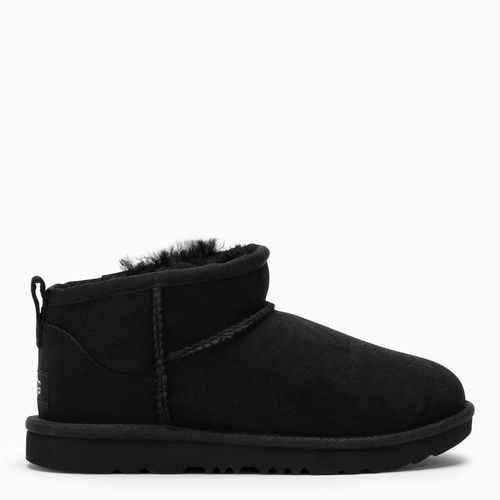 Classic Ultra Mini black boot - UGG - Modalova