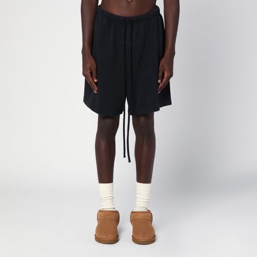 Black shorts with logo - Fear of God Essentials - Modalova