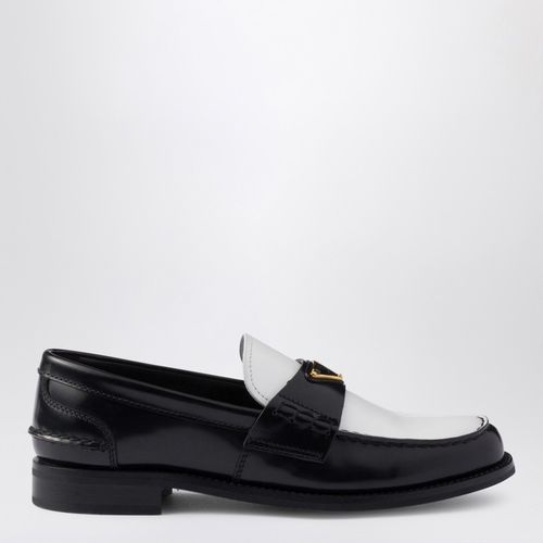 Two-tone brushed leather moccasin - Prada - Modalova