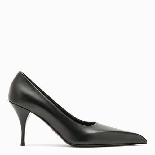 Black pointed pumps in leather - Prada - Modalova