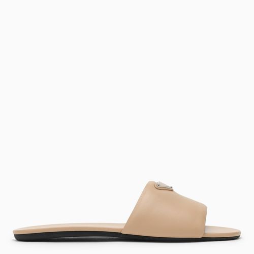 Sand-coloured leather slide with logo - Prada - Modalova