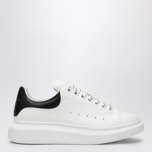 White and black Oversized sneakers - Alexander McQueen - Modalova