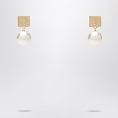 Gold metal earrings with pearl - Miu Miu - Modalova