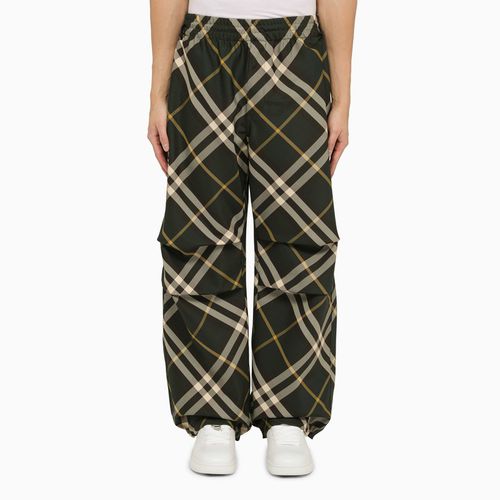 Green trousers with Check pattern - Burberry - Modalova