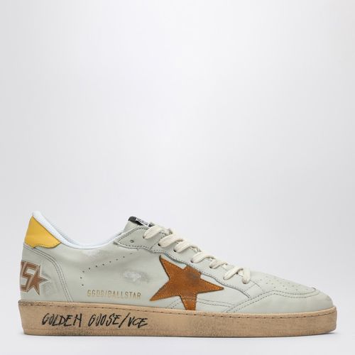 Ballstar ivory/brown/yellow Sneaker - Golden Goose - Modalova