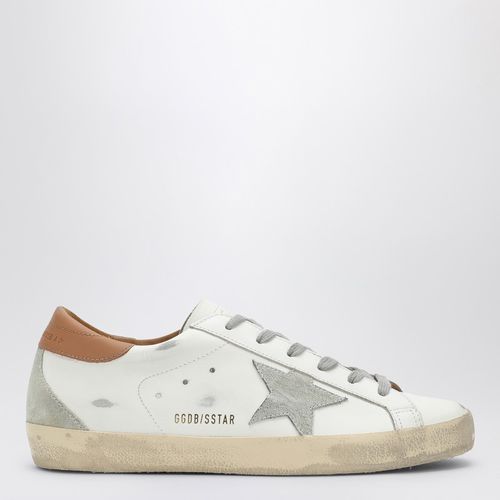 And brown Superstar low sneakers - Golden Goose - Modalova